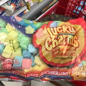 Meet your Posher, Virginia